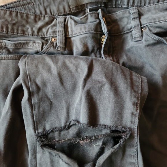 Black skinny jeans - Picture 4 of 4